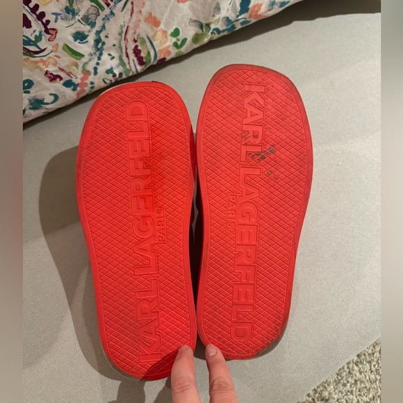 Karl Lagerfeld Slip-On Platform Slide Sandals - Picture 9 of 9